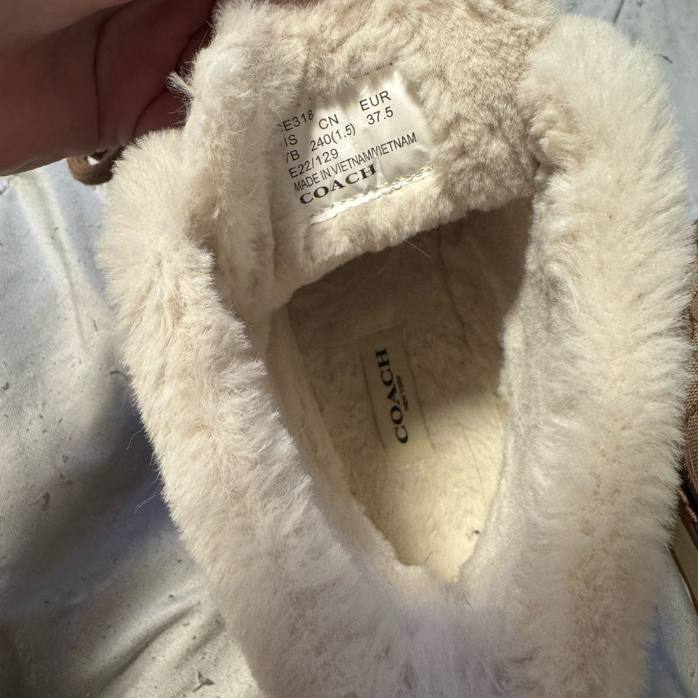 Coach boots! Us7. Perfect condition - Picture 5 of 7